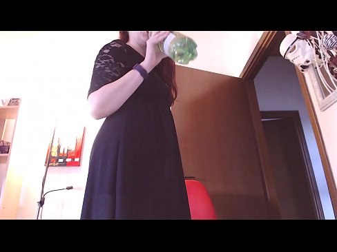 ❤️ 一个喜欢脏兮兮的内裤的顺从的奴隶，在看完这段视频后被迫自慰！这是个很好的例子。 ️❌ Porno