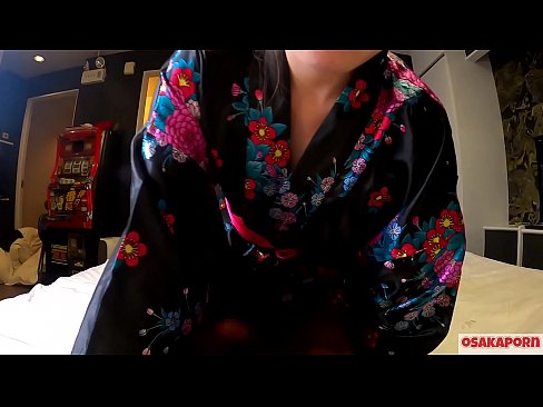 ❤️ 年轻的COSPLAY女孩喜欢性爱到高潮，在女骑手和口交的喷水。亚洲女孩与毛茸茸的阴户和美丽的乳房在传统的日本服装在业余视频显示自慰与他妈的玩具。樱花3 OSAKAPORN. ️❌ Porno